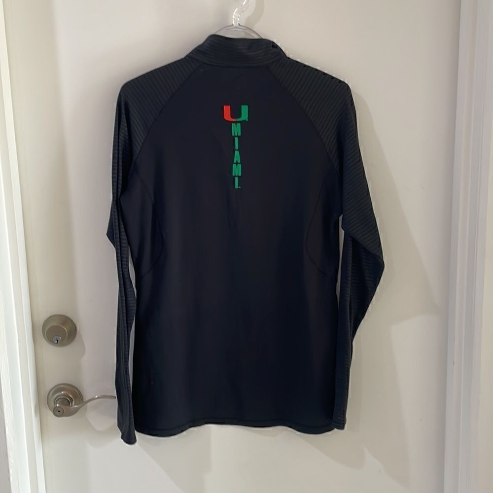 UNDER ARMOUR University of Miami Hurricanes Black zip pullover large